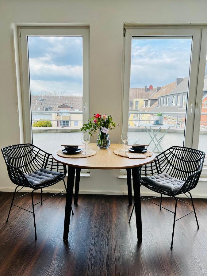 Sunset Apartment: Free Parking + Balcony + Netflix Essen Exterior photo